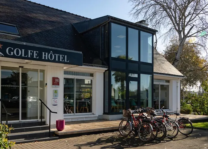 Logis GolfeHotel Vannes